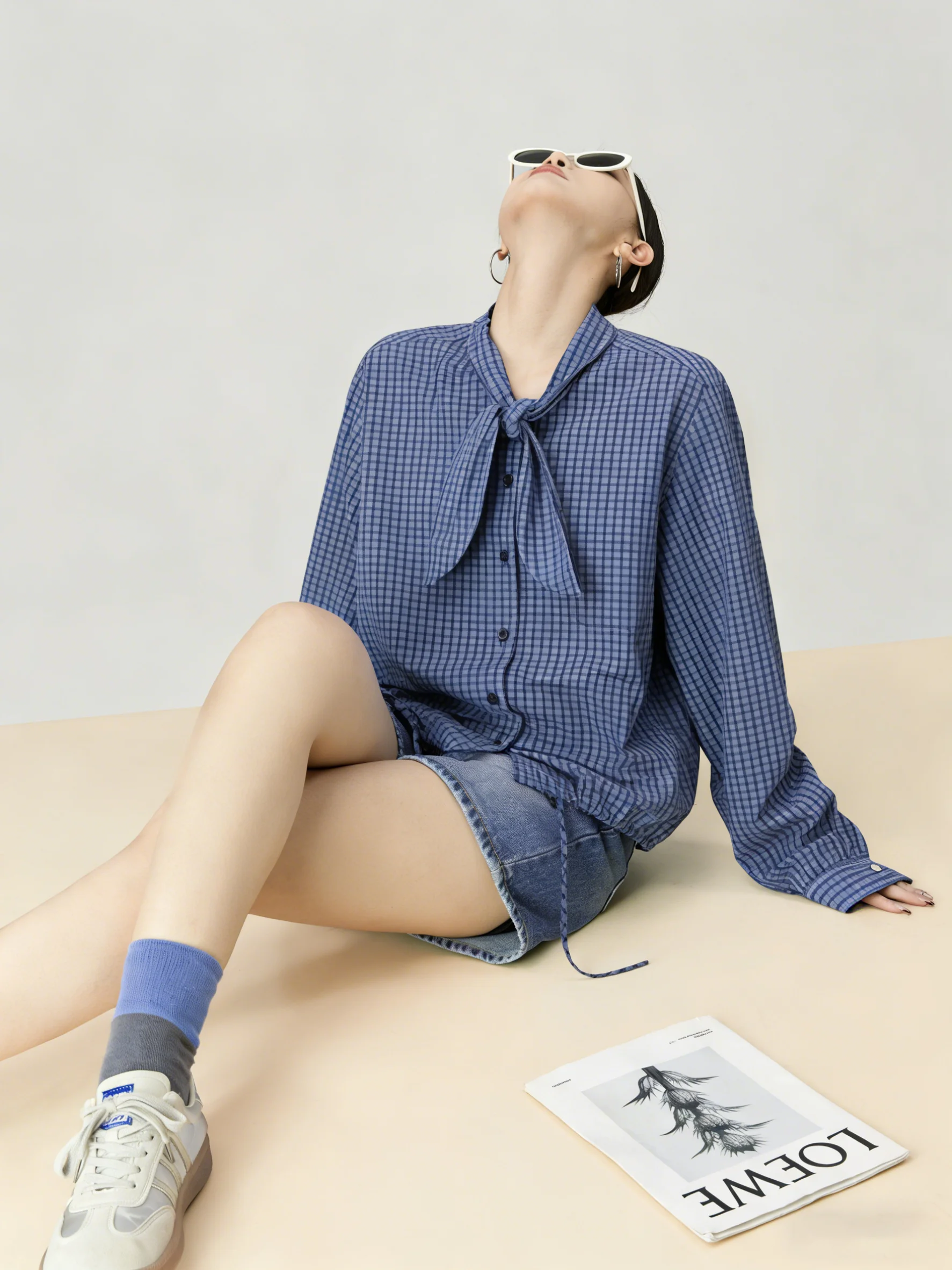 

Темно-синяя клетчатая рубашка с длинными рукавами, женская рубашка в корейском стиле с поясом на шнурке, повседневная свободная рубашка, весенняя новинка, красивая рубашка