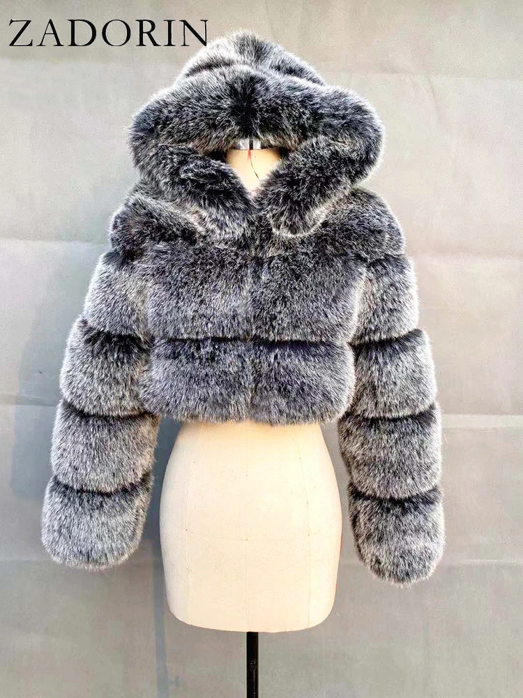 ZADORIN คุณภาพสูง Furry Cropped Faux Fur เสื้อโค้ทและแจ็คเก็ตผู้หญิง Fluffy Top Coat กับ Hooded ฤดูหนาวเสื้อขนสัตว์ manteau femme