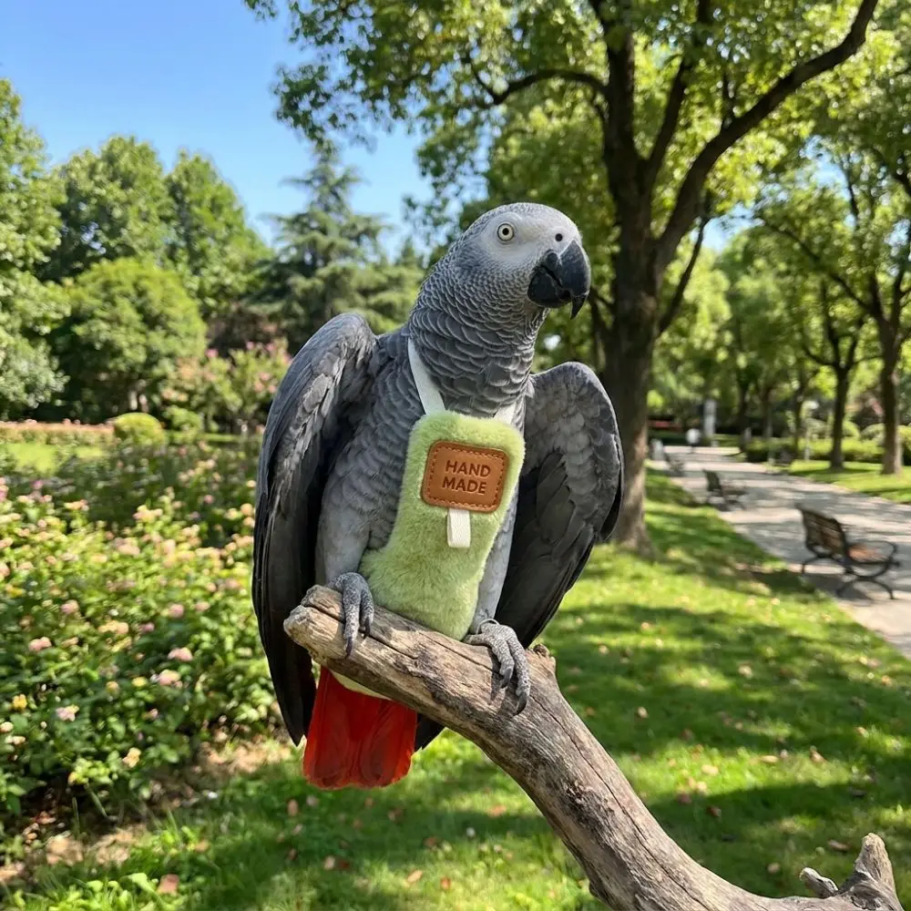 Adjustable Parrot Flight Suit Comfortable Warm Bird Diaper Escape-Proof Snap-Closure Parrot Poop Bag Winter Season