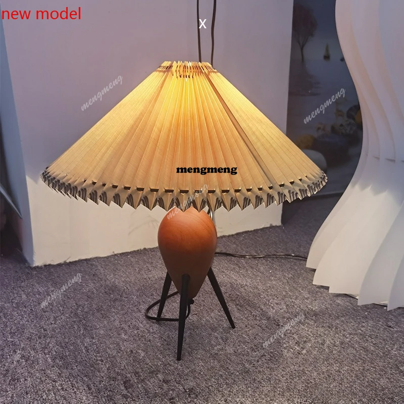 M138Medieval style bedroom decoration table lamp retro living room atmosphere table lamp