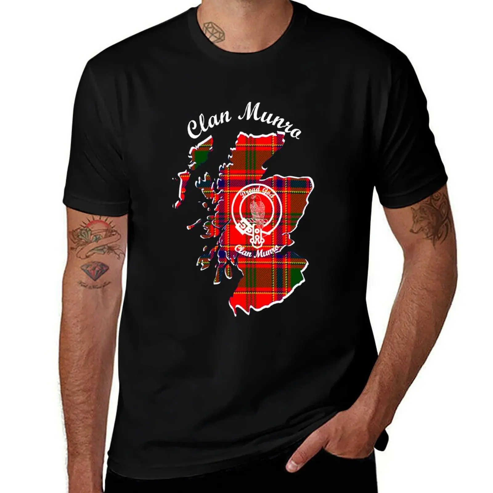 

Clan Munro Scotland Map Crest T-Shirt oversized graphic tee Aesthetic clothing tops quick-drying black t-shirts for men