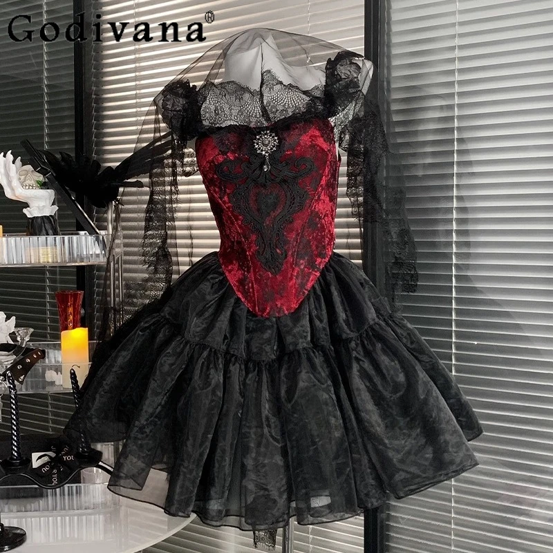 

Ladies Halloween Set Black Red Splicing Goth Animation Women's Sleeveless Top New Sexy Lace Hollow Sweet Cool Skirt Suit