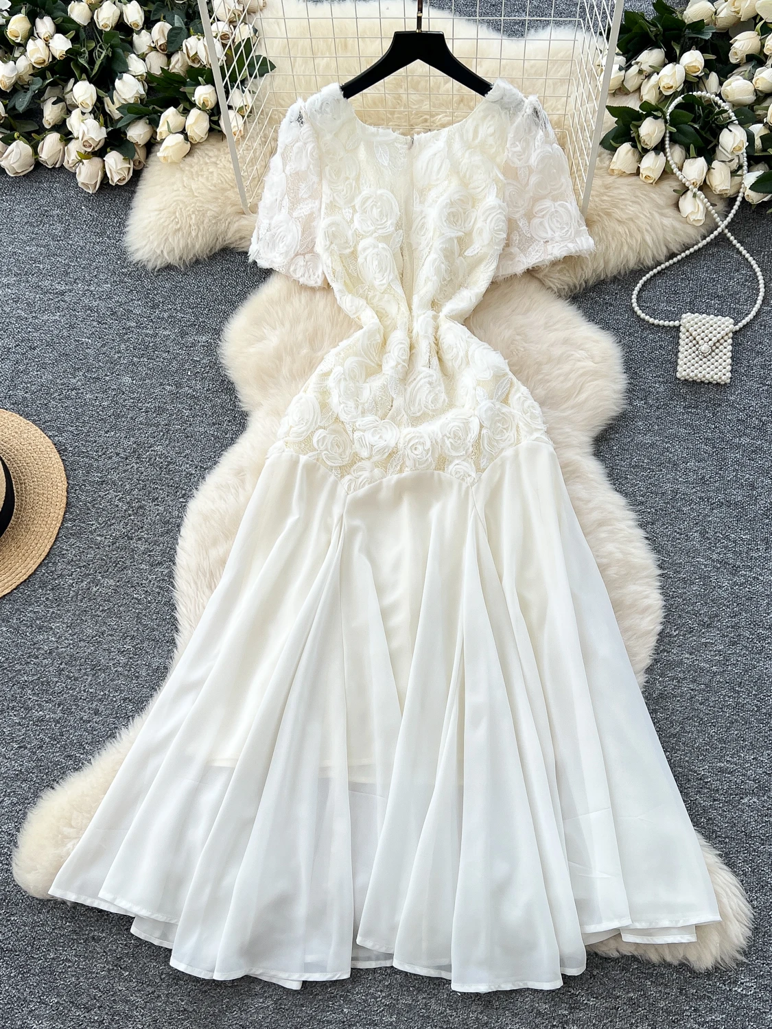 Vestido e de cintura alta con mangas de burbujas y diseño de empalme floral estilo coreano vestido midi de manga corta...