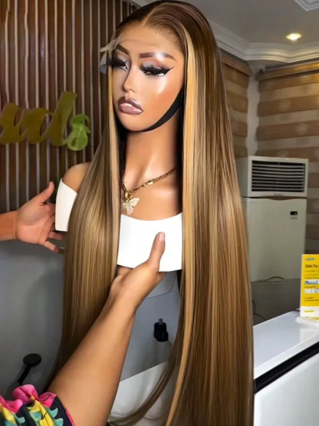 22 Inch Brazilian Honey Blonde 4/27 Ombre 13X4 Straight Lace Front Wig Human Hair Highlight Color Wig Pre Plucked Transparent Lace For Women