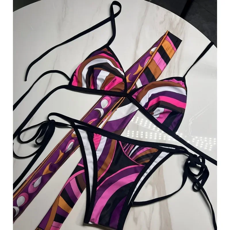 Nowe damskie zestawy bikini z opaską na głowę 2025, modne wzory, nadruk w paski z literami, luksusowe stroje kąpielowe europejskiej marki, seksowne tankini.