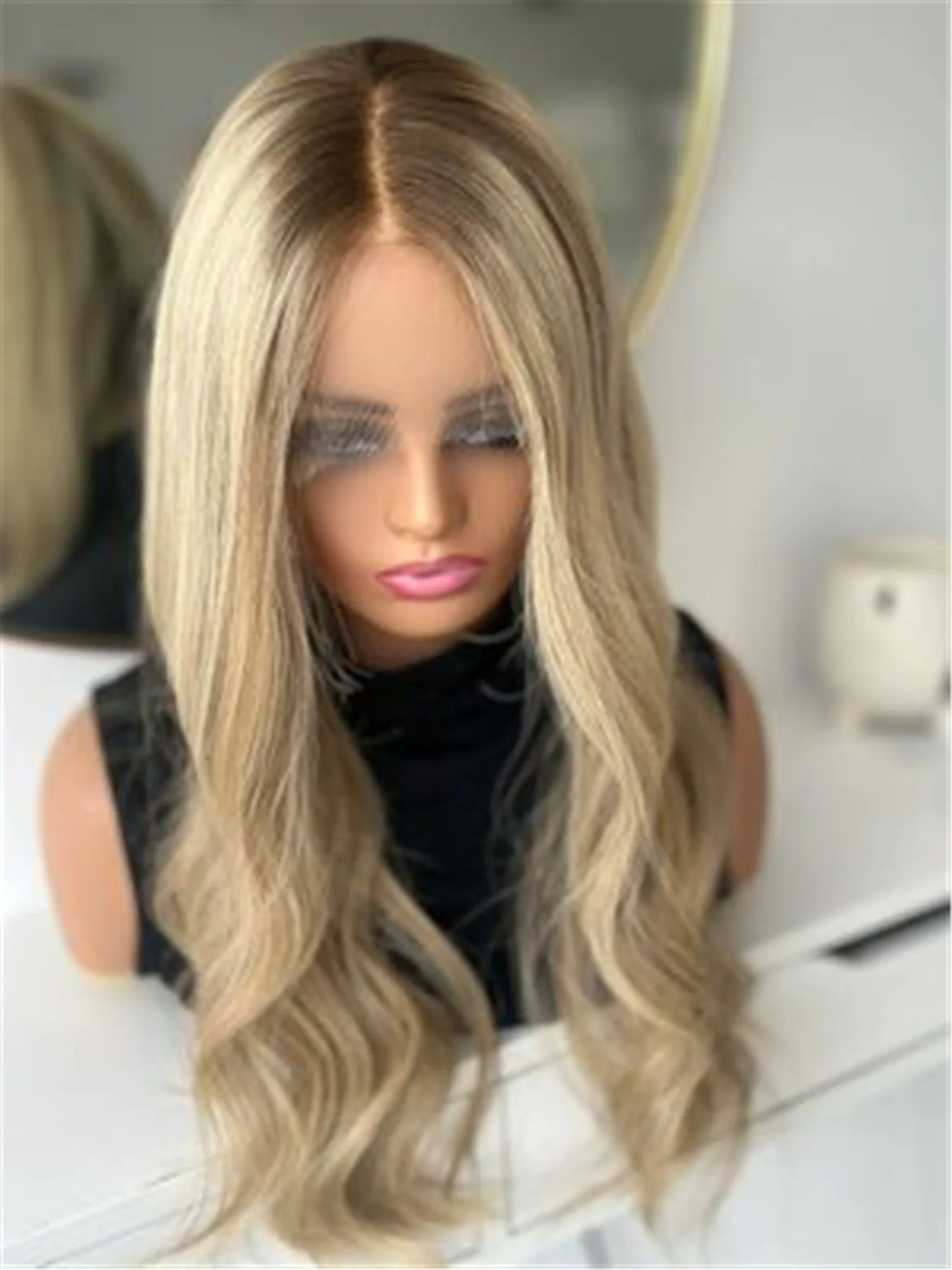 Light Blonde Balayage Highlights 13*4HD Lace Front Wig Heat Resistant Synthetic Wig Natural Body Wave Wig  20Inch Realistic Look