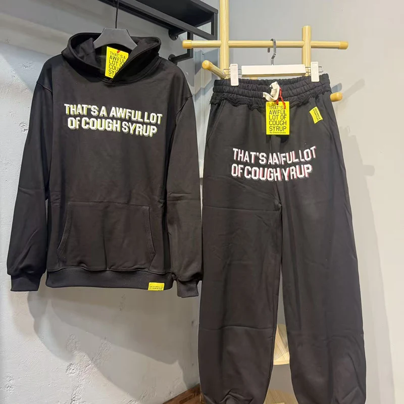 

Американский винтажный комплект спортивных штанов с капюшоном и капюшоном с буквенным принтом THAT'S A AWFUL LOT OF COUGH SYRUP 2026, Новое поступление для мужчин и женщин