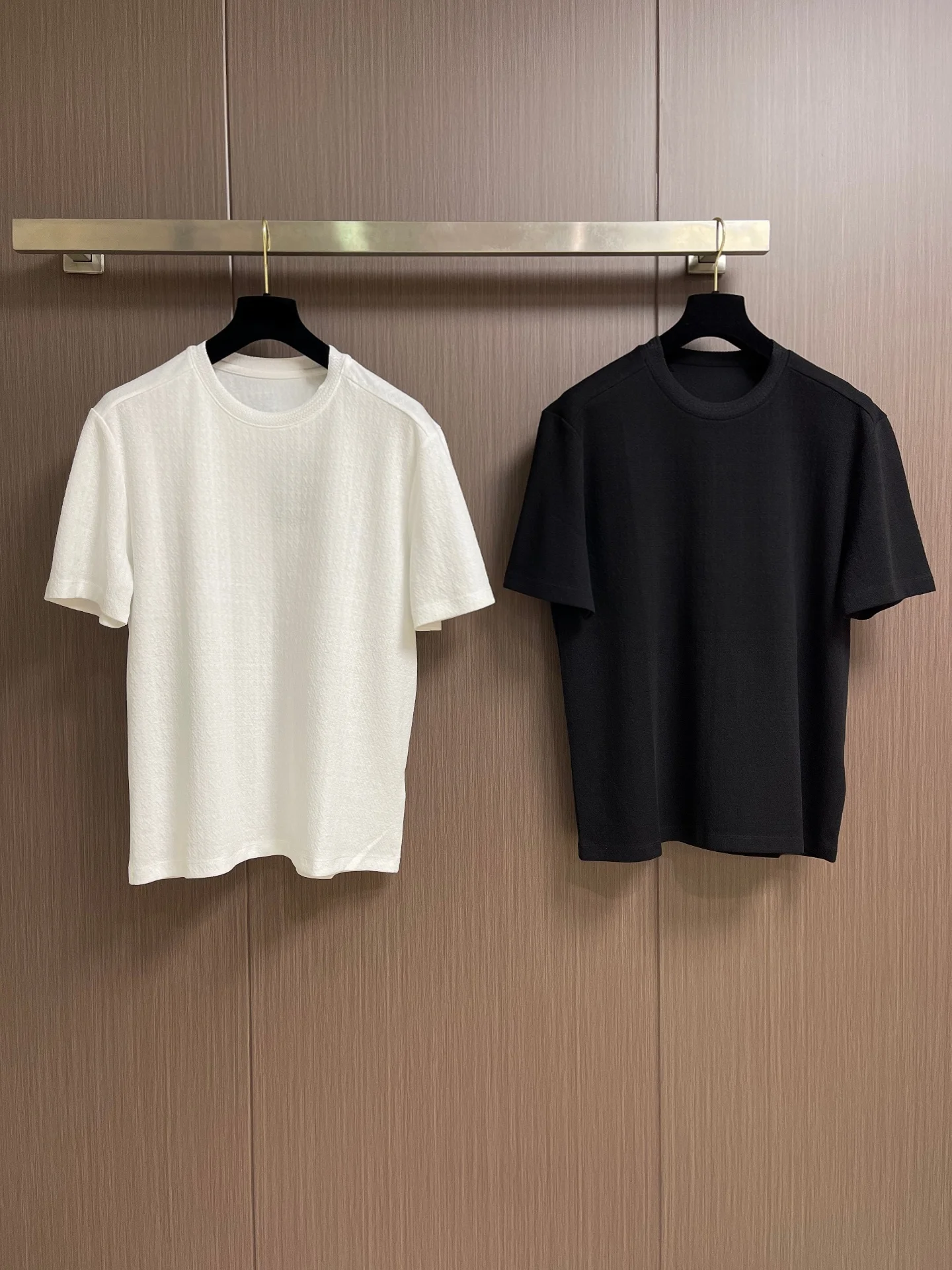 

Italian Style Men's Cotton Blend Short Sleeve T-Shirt Comfortable High Quality Casual Fashionable round Neck Top for Summer