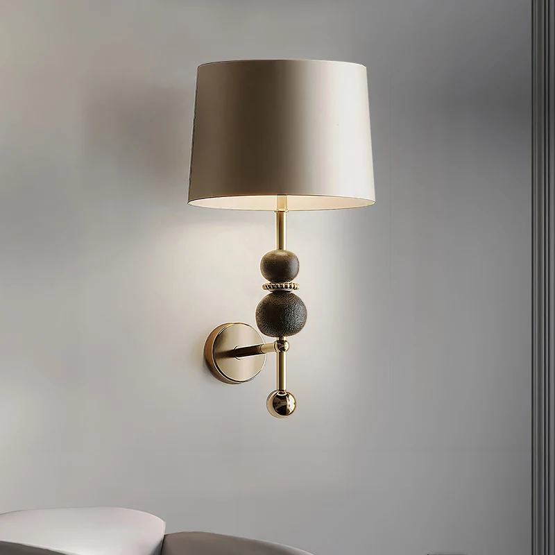 

Modern simple wall lamp Bedroom bedside lamp Light luxury Nordic French medieval American retro living room background wall wall