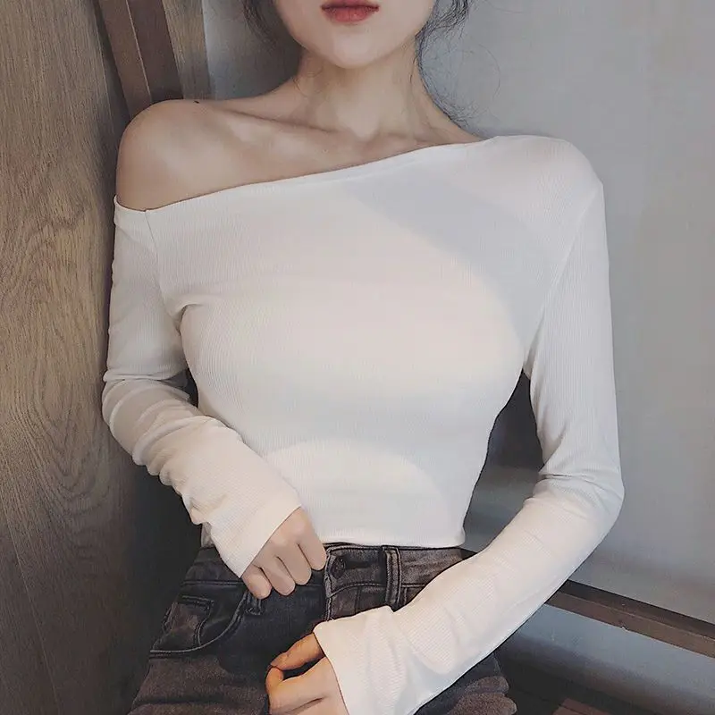 Hot Girl Purple Slant Collar Long Sleeve T-Shirt Women\'s Autumn Tight Bottoming Shirt Sexy Short Off-The-Shoulder Niche Top