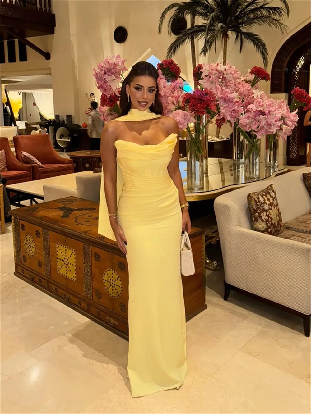 Dianruo-Vestidos De Noche De sirena amarillo, satén fruncido, sin tirantes, largo hasta el suelo, Elegantes personalizados