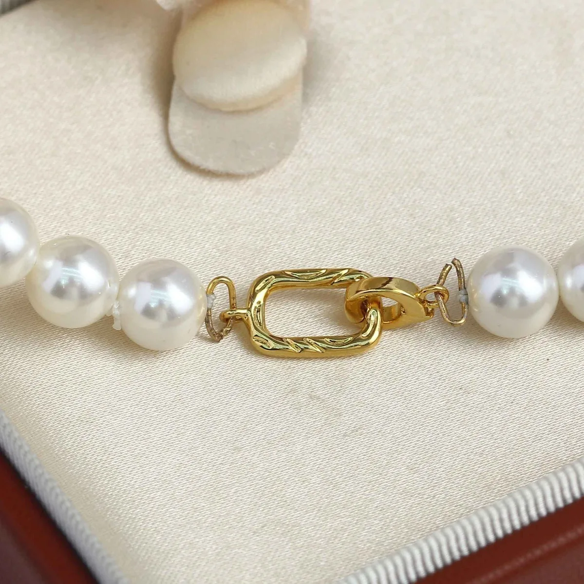Luxury Hollow Square Textured Clasp, Brass Gold Plated Findings for Handmade Pearl Jewelry DIY
