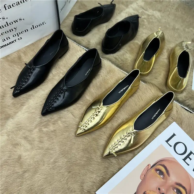 Pointed toe woven flat shoes women spring new golden soft leather two-wear slippers soft bottom women's single shoes boat shoes