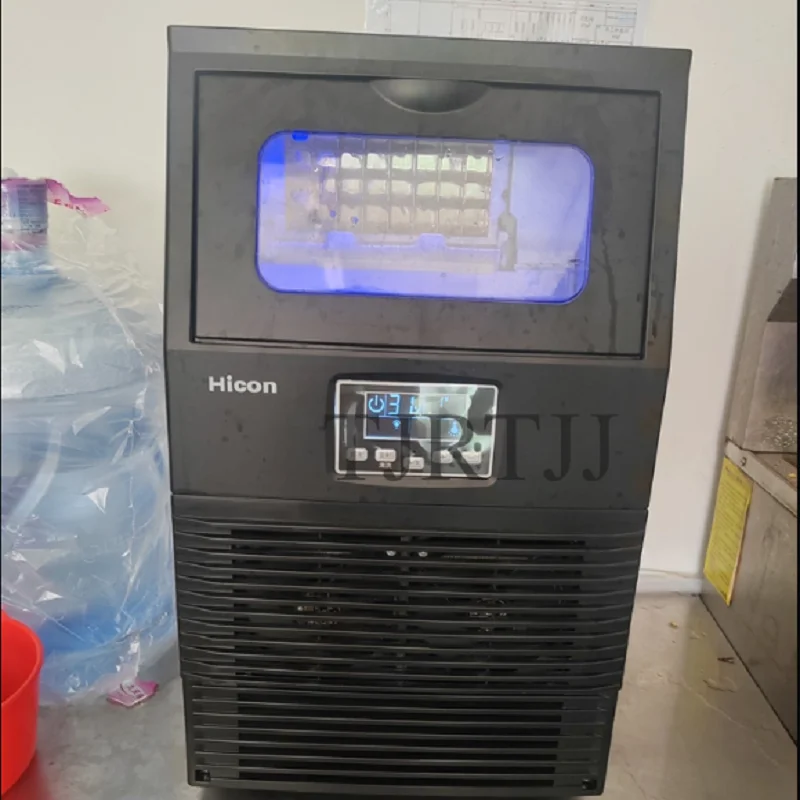 Melt Slowly Commercial Hotel Use Transparent Cubic Ice Maker Electric with Bottled Water