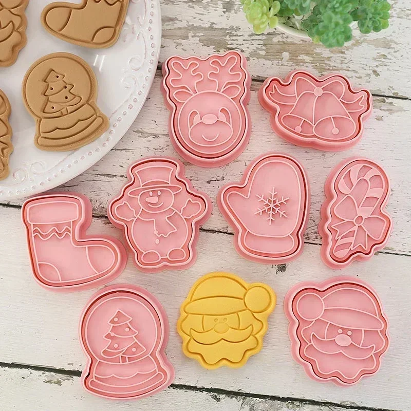 8Pcs/Set DIY Cartoon Biscuit Mould Christmas Cookie Plastic Baking Moulds Kitchen Baking Christmas Pie Cake Decorating Tools