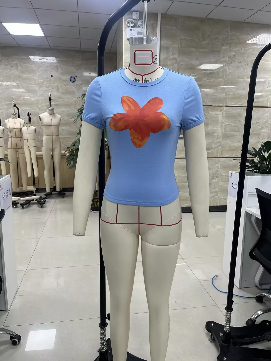 المرأة زهرة طباعة الطفل المحملة Y2K لطيف الجرافيك الأزهار المحاصيل القمم في سن المراهقة فتاة الشاطئ نادي تي شيرت الصيف خمر 90s الملابس الجمالية