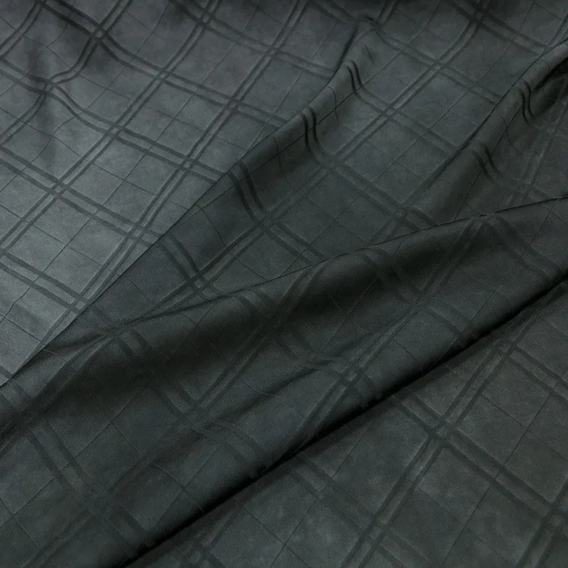 

Diamond-shaped silk sambo satin jacquard fabric with dirty dyeing technique cold-dyed and stir-fried a niche