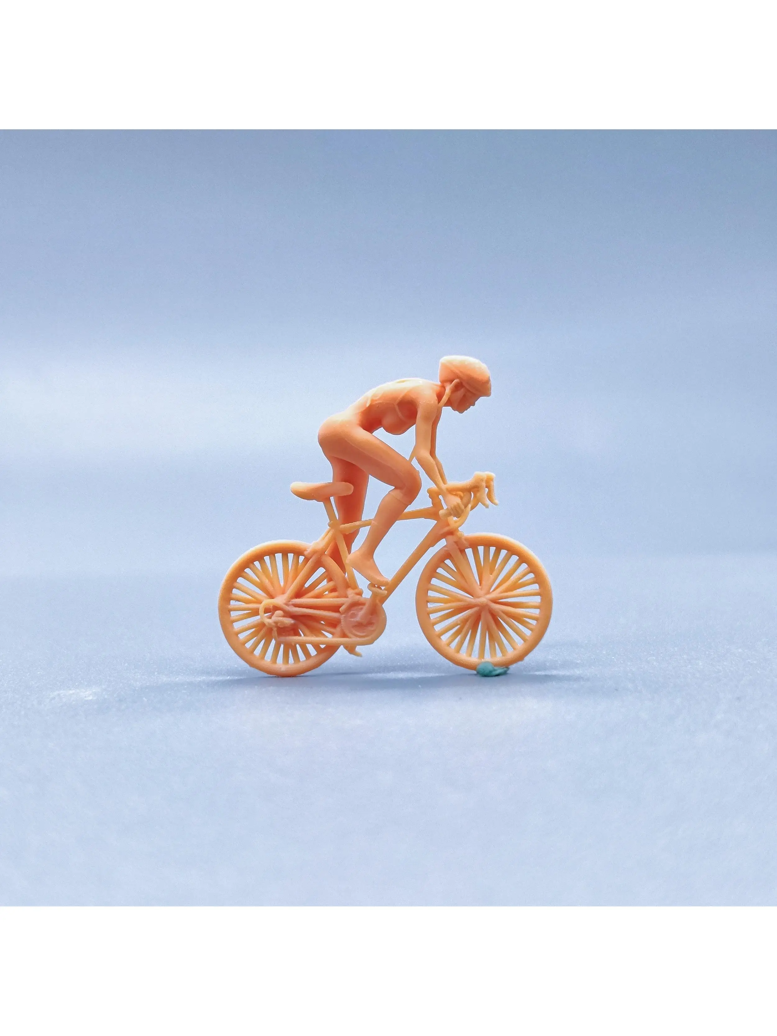 AliExpress EHCMODEL 1/64 1/43 Figurines Scale Model Resin Female Cyclist with Long Braids Uncolored Miniatures Diorama Hand-painted V523
