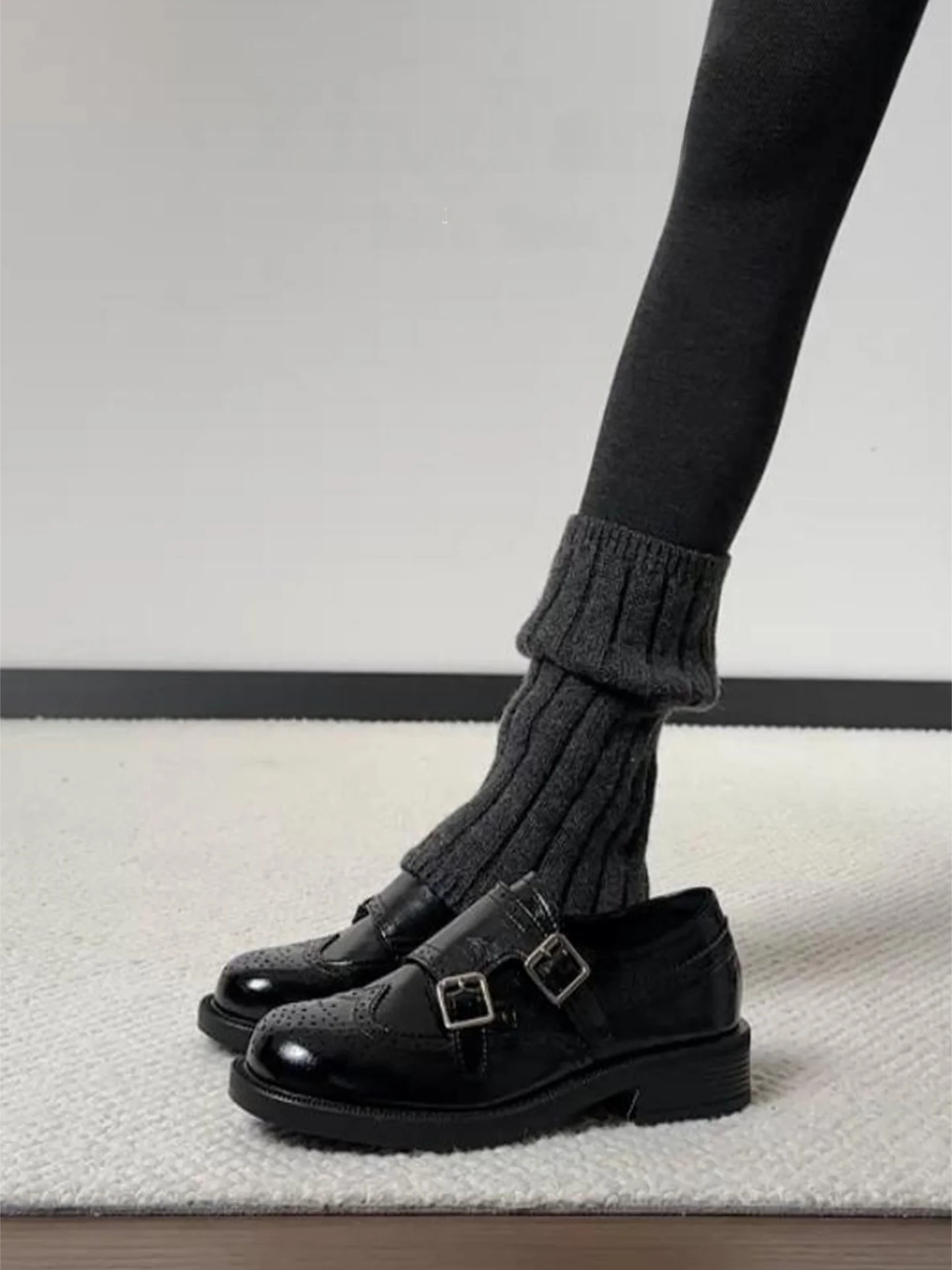 briti-sle-women's-loers-bla-leather-slip-on-bues-faion-single-oes-low-heel-glue-welding-rubber-outsole-round-toe