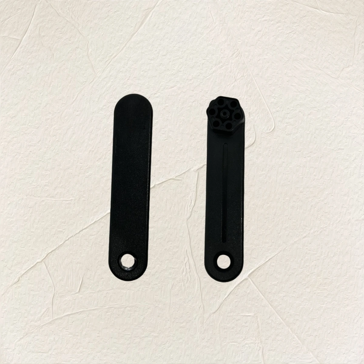 

Motorcycle key For Honda Seat cushion lock key 125 PCX150 SDH110T-7 Seat Bucket Emergency Key motorcycle with magnet sticker