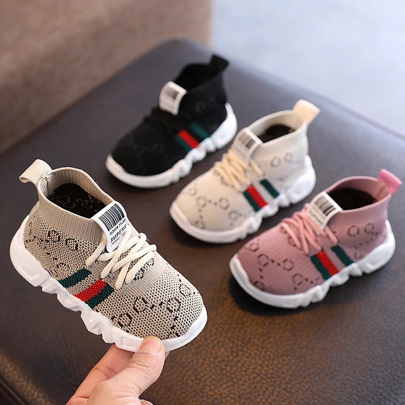Zapatos de primeros pasos para bebé, niño y niña Zapatillas de malla informales para, zapatos antideslizantes cómodos de fondo suave, primavera 2022