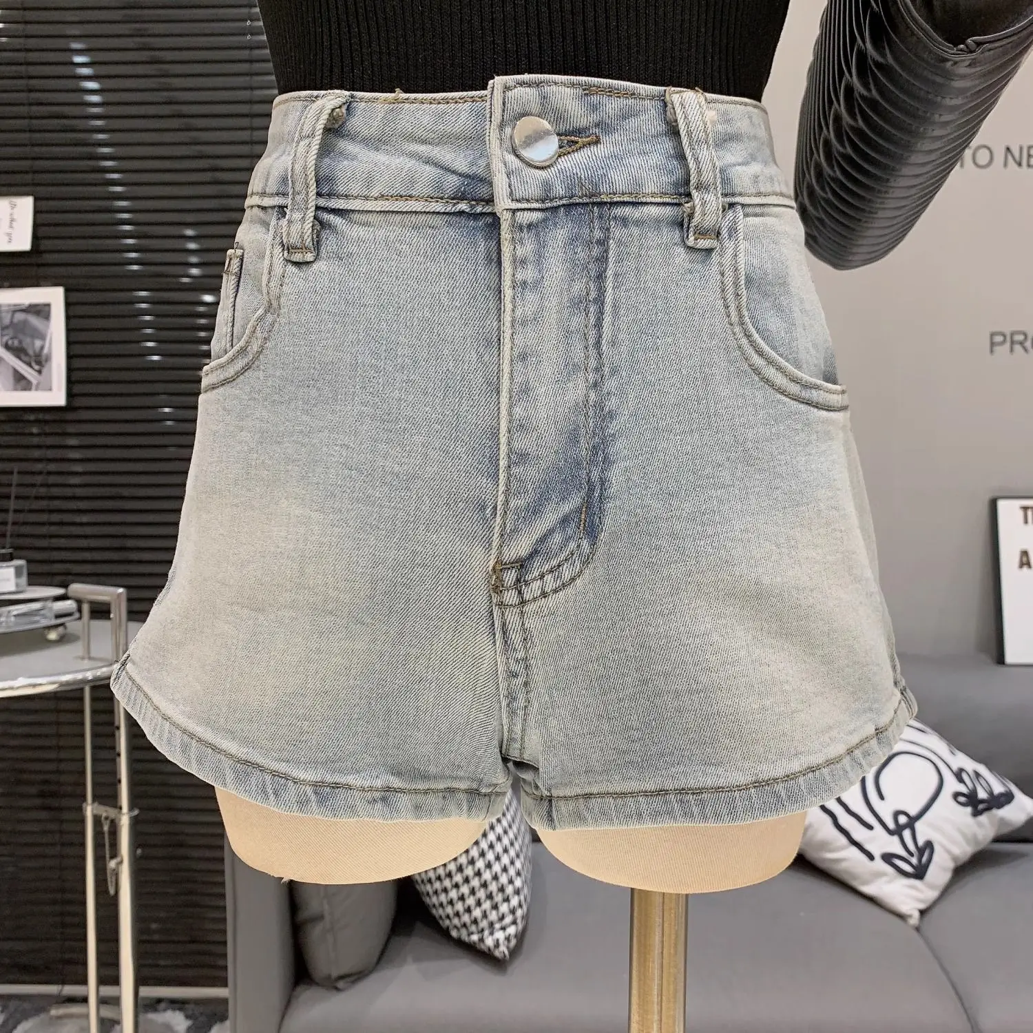 Pantalones cortos vaqueros lavados de verano para mujer, pantalones cortos informales con diseño de lazo, pantalones vaqueros Spice Girl de cintura alta, novedad de 2025