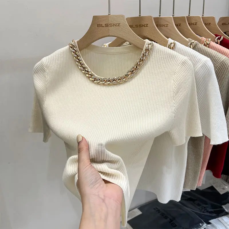 Shirts for Women High End Short Sleeve Knitted T-Shirt 2024 Summer French Office Lady Style Tops Femme Chic Chain Neck Tees