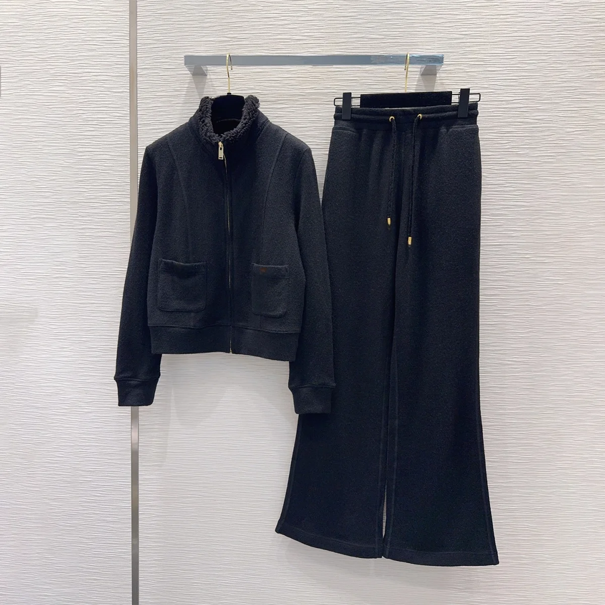 2026 Women Autumn Winter Knit 2Pcs Set Sherpa Collar Zip Top Drawstring Flare Trousers2610232