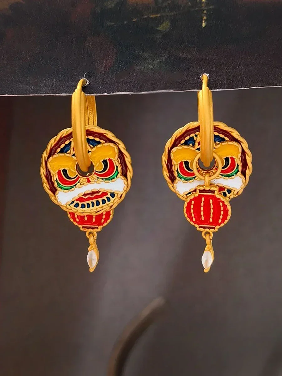 2024 Original Painted Lion Dance Design Earrings Buckle Retro Chinese Lantern Earrings for Women Cute Metal Jewelry Gift