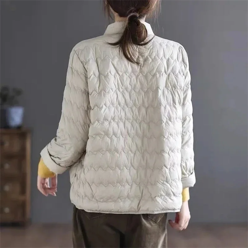 Veste courte en duvet de coton pour femmes, pardessus léger pour dames, vêtements d'extérieur chauds, mode coréenne, automne, hiver, nouveau, 2024