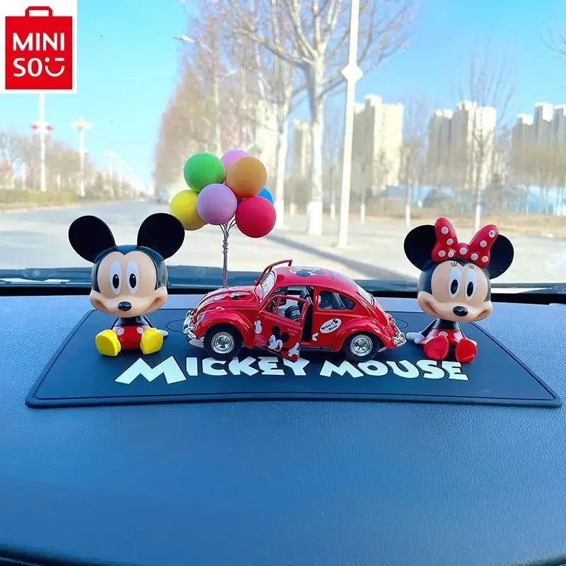 

MINISO Disney car interior accessories Mickey Minnie doll ornaments for women, cute cartoon decorations for cars