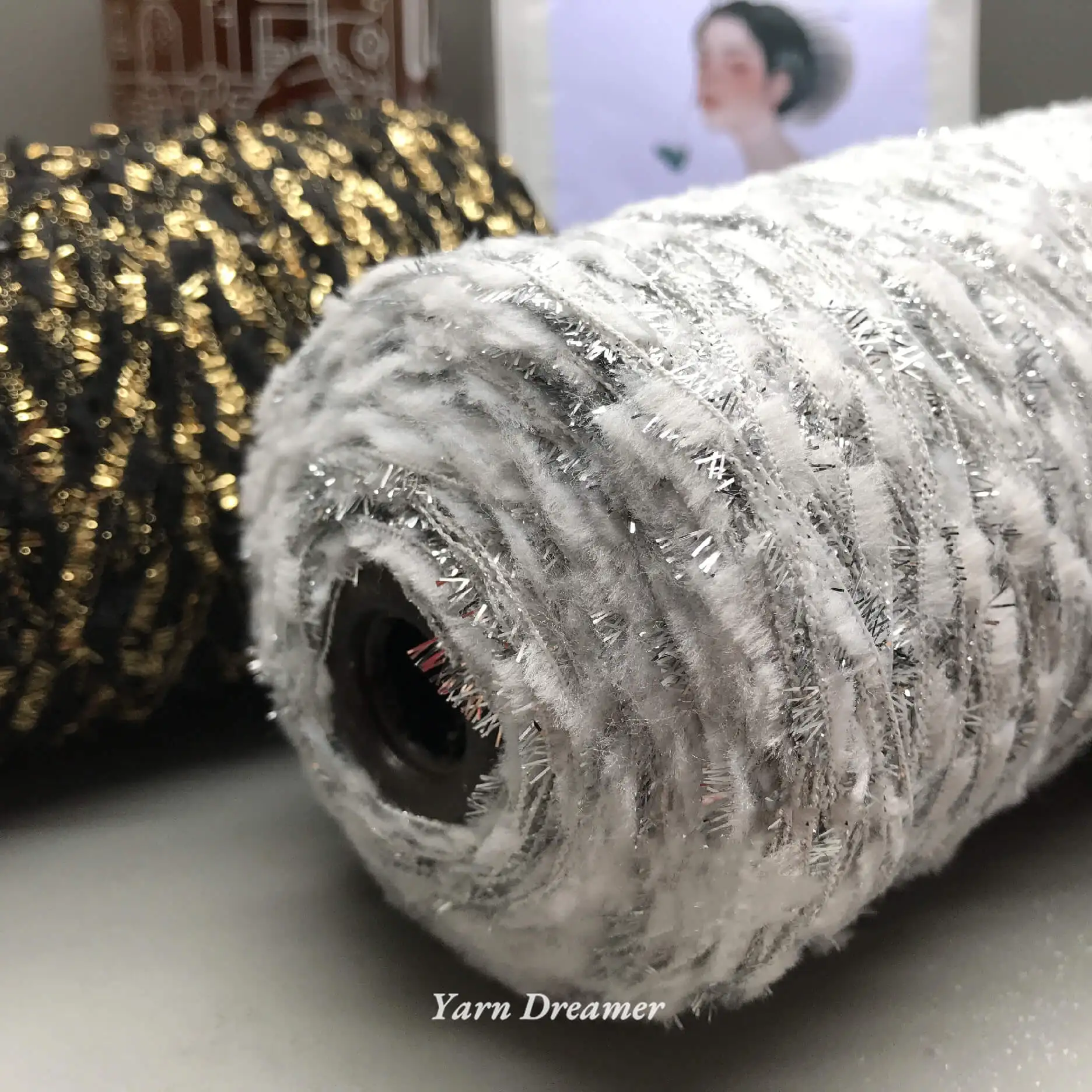 

Sequin Fluffy Yarn for Crochet Thread Gold Black Grey Crochet Yarn Sliver Glitter Yarn for Knitting Yarns Yarnie