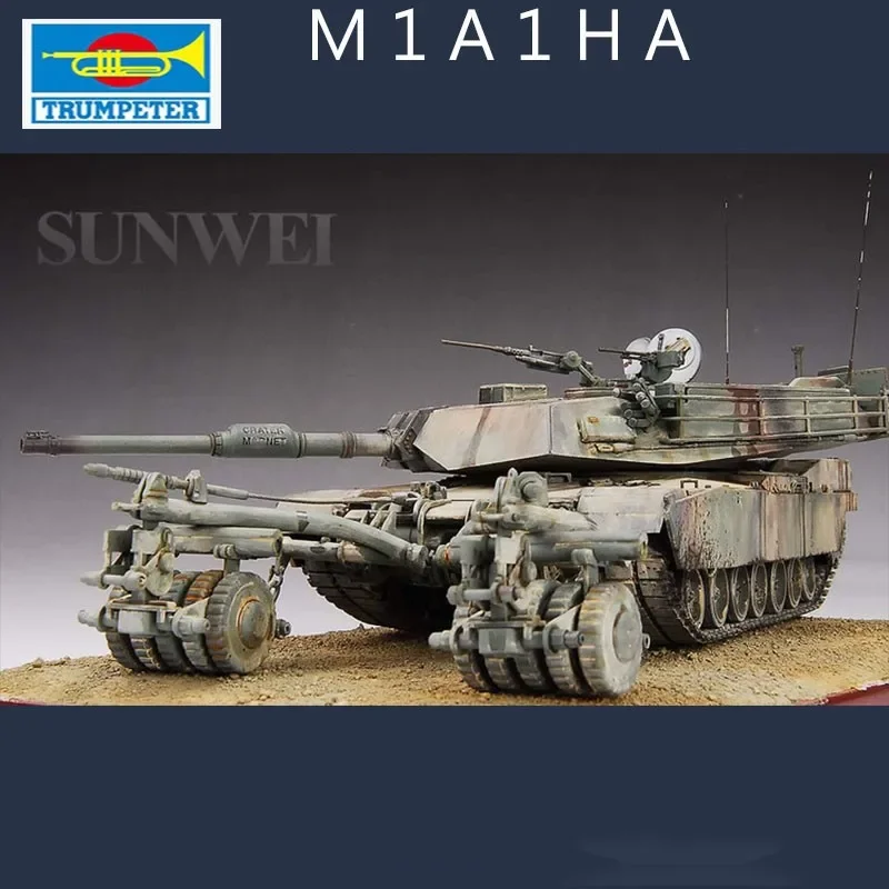 Trumpeter00336 1/35 Scale ElectrU.S M1A1HA Main Battle Tank With Motor Minesweeper Roller Assembly Model Building Kits Hobby DIY