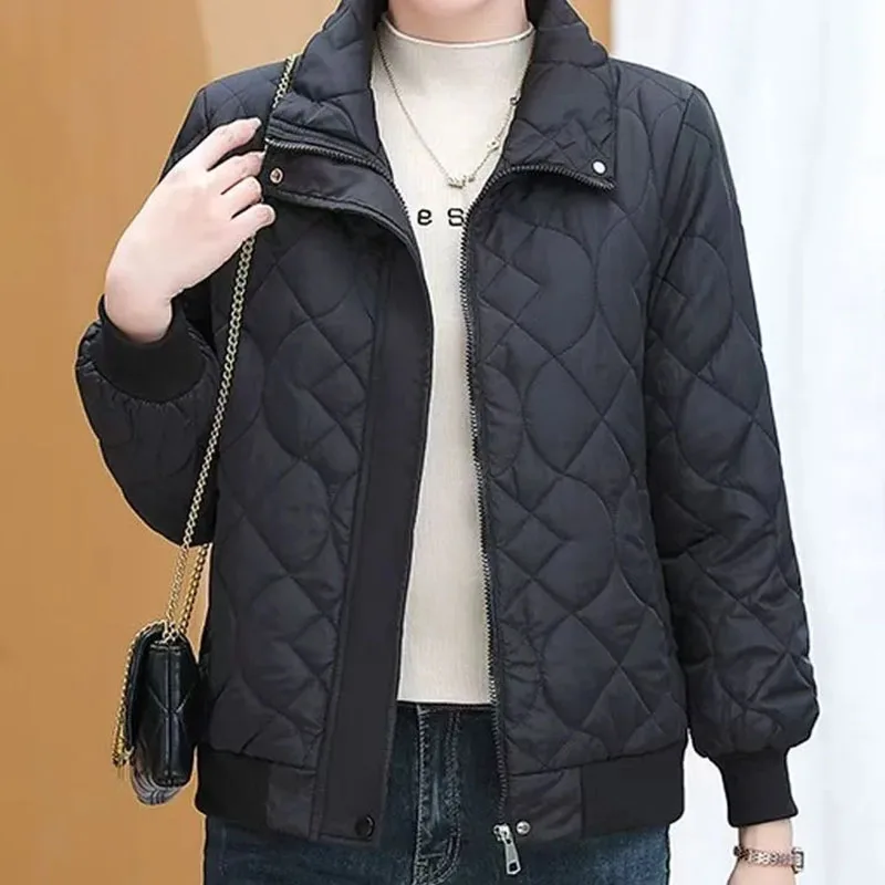 เสื้อแจ็คเก็ตพัฟเฟอร์ไซส์ใหญ่ 5XL สไตล์เกาหลี สำหรับผู้หญิง แฟชั่นปี 2025 เสื้อโค้ทพาร์กาคอตั้ง ทรงหลวม บุผ้าฝ้าย สำหรับฤดูหนาว