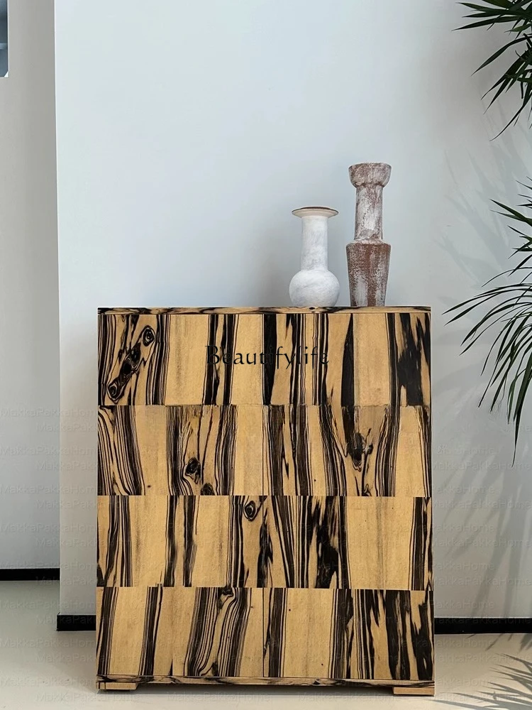 

French medieval solid wood dining side cabinet creative retro light luxury art storage cabinet