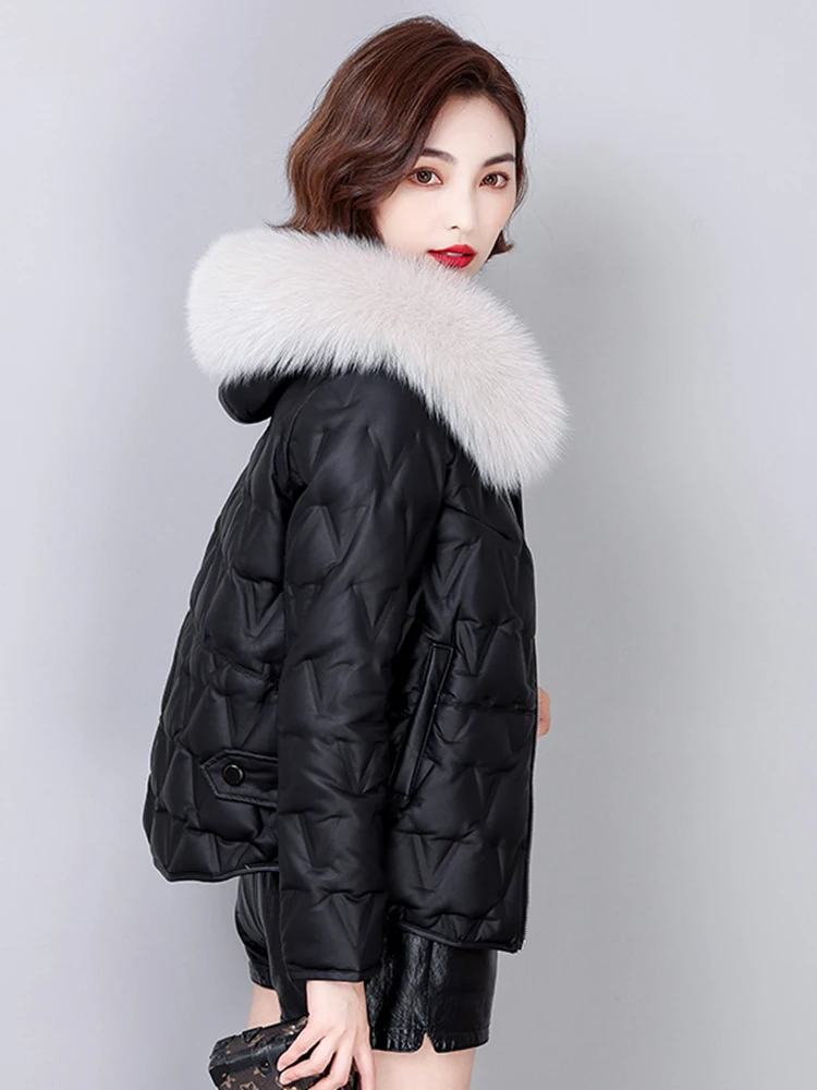   Ning 本革ダウンジャケット レディース ショートスリーブ 2025 冬の新作ファッション 厚手の毛皮の襟付きシープスキンコート