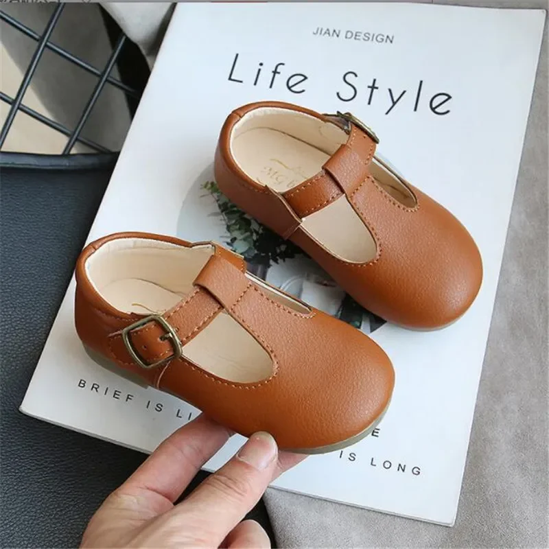 Baby Girls Mary Jane Dress Shoes T-Strap Cut-outs Leather Shoes Ballet Flats Princess Single Shoes Retro Party School Shoe