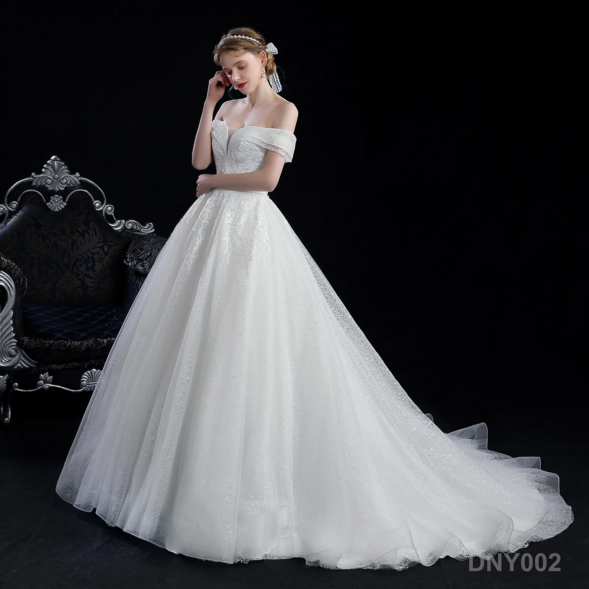 Temperament Simple Corsage Edge Beaded Luxury Style Bead Off Shoulder Wedding Gowns Bridal Dress