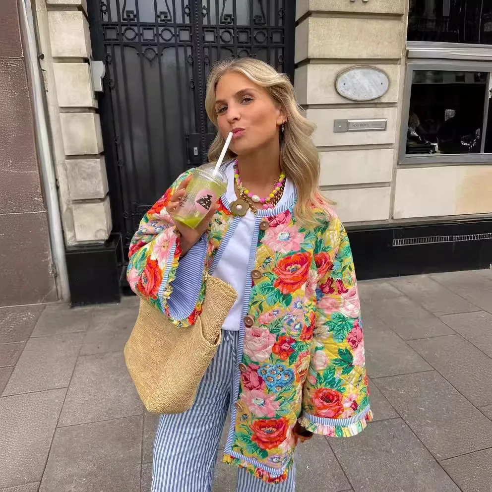 가을 신상품 여성 패션 다용도 라운드 넥 스트라이프 스플라이스 프린트 레트로 퀼팅 코튼 코트