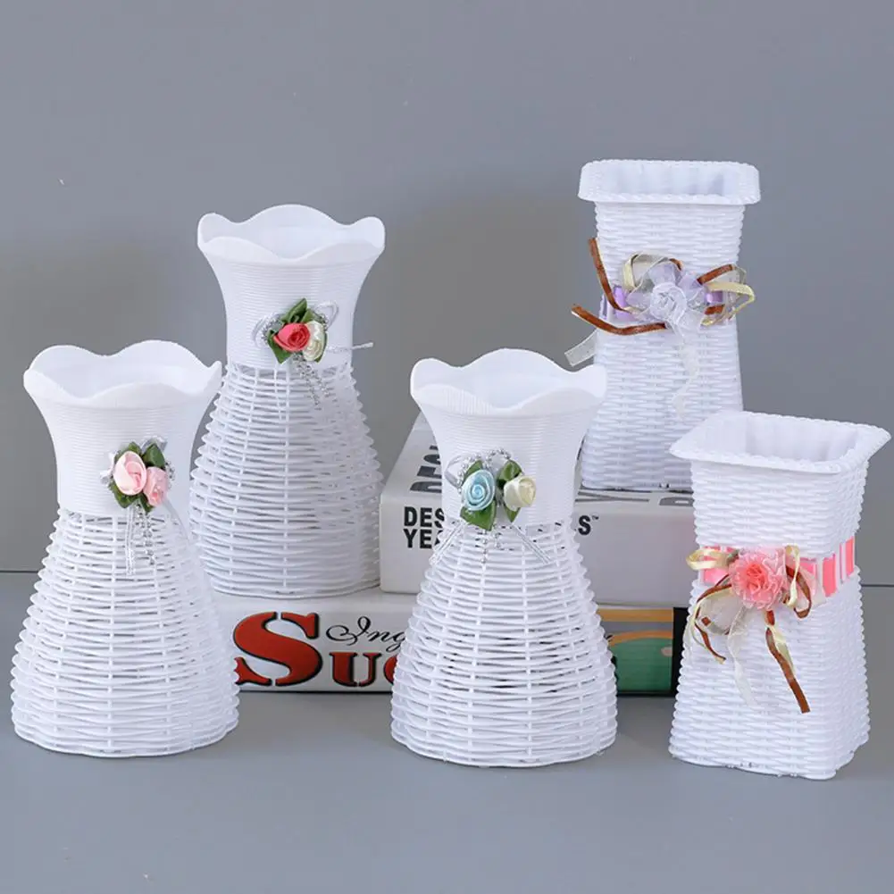 Woven Faux Rattan Vase for Flowers Plastic Weaving Texture Flower Vase Small Decorative Vase for Living Room Farmhouse Entryway