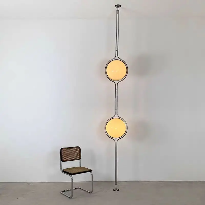 Italy Designer Led Floor Lamp White Ball 2.8 Stand Light for Living Room Hotel Led Chrome Metal Sofa Side Lounge Decoration Lamp