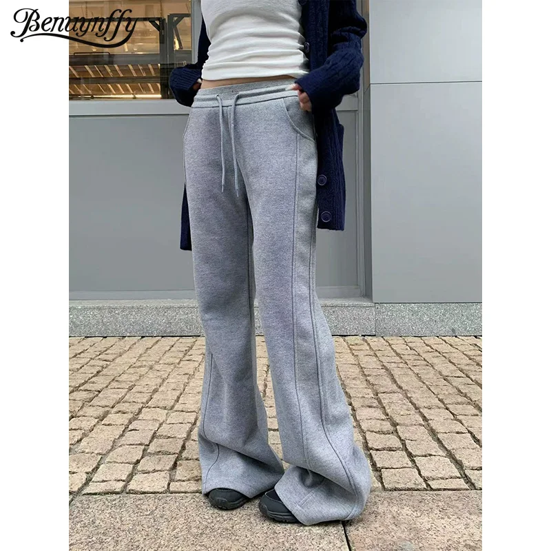 

Benuynffy Mid Waisted Gray Flared Pants for Women 2025 Autumn Winter Casual Streetwear Ladies All Match Drawstring Sweatpants
