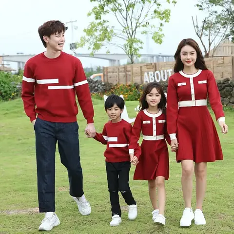Christmas Sweater for The Whole Family Happy New Year Mom Daughter Matching Knit Dress Dad Son Red Jumper Knitwear Baby Romper