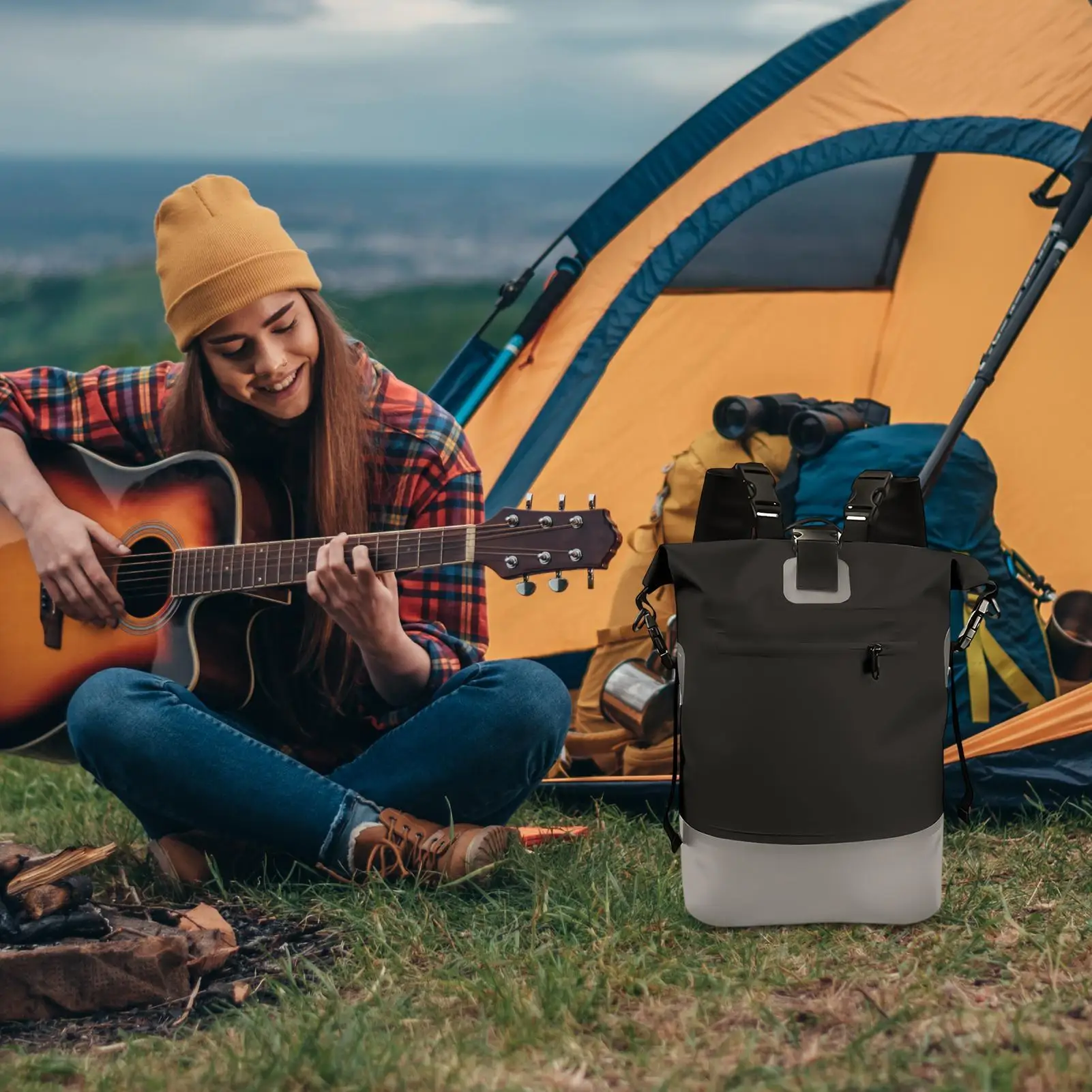 

Duffle Bag 25L Roll Top Closure Outdoor Bag Camping Backpack For Men Hiking Camping Outdoor Mountaineering Trekking Beach Gym