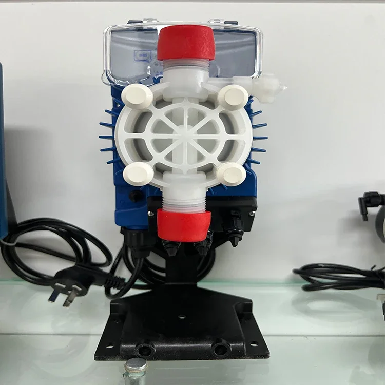 سيكو إيطاليا مضخة القياس الكيميائية الملف اللولبي Aks مضخة الجرعات لمعالجة المياه