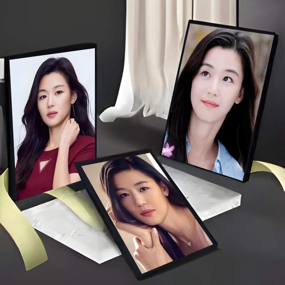Popular Korean Actress Jun Ji-hyun Poster American Film Mural Home Childrens Room Wall Decor Print