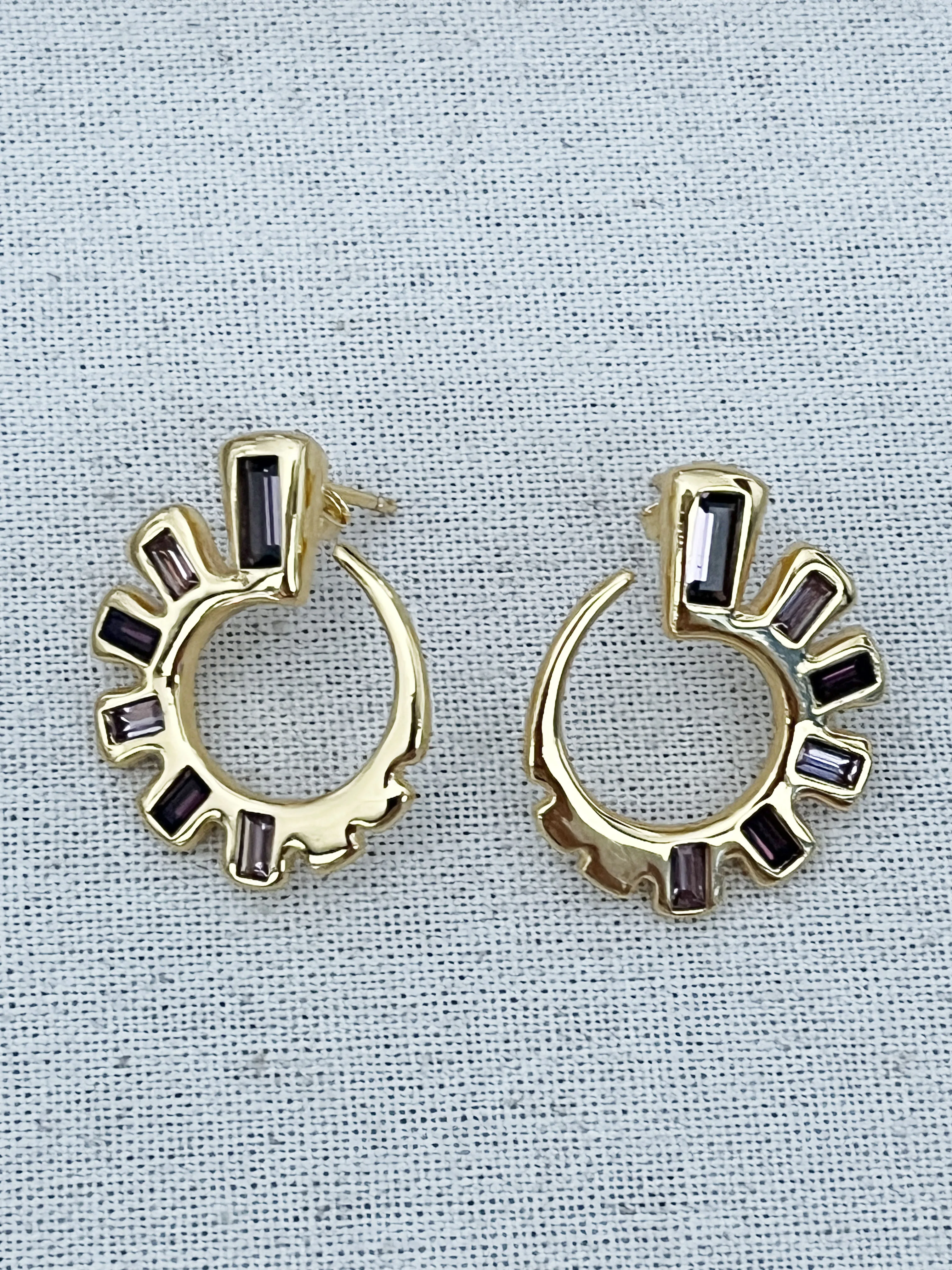 

2024 New UNOde50 Popular in Europe and America Exquisite High Quality Gem Trend Women's Earrings Jewelry Gift Bag