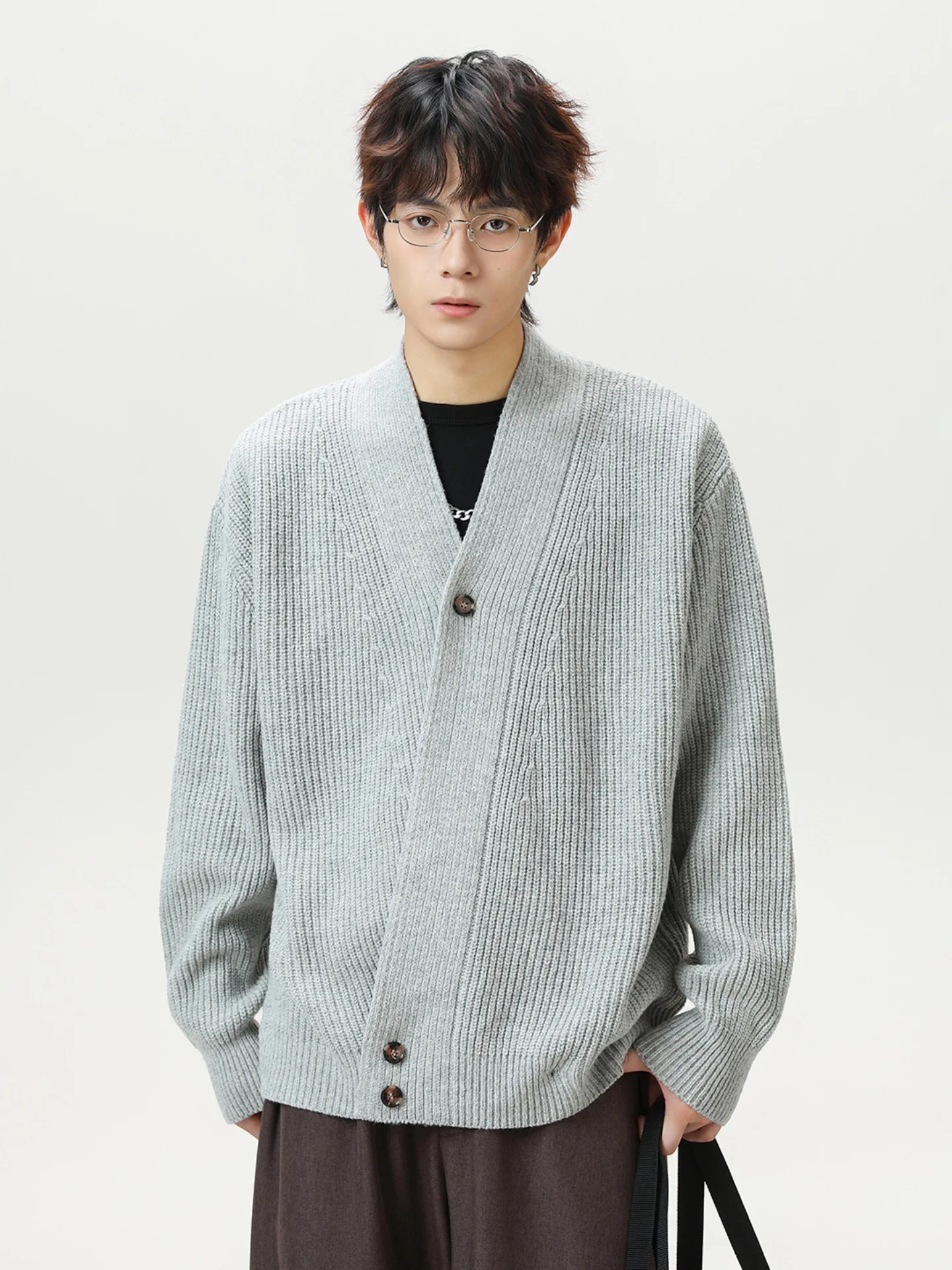 

Japanese-style Retro Old Money Style Cardigan Sweater Men's Knitted Sweater Heavyweight High-end Slanted Front Placket Coat Warm