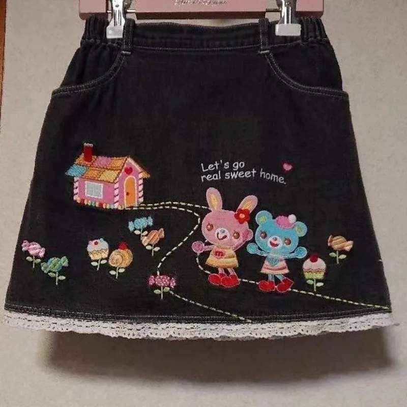 Mini jupe en jean à bord en dentelle japonaise pour femme, robe courte brodée de lapin de dessin animé doux, jupes trapèze décontractées, mode, hiver, automne