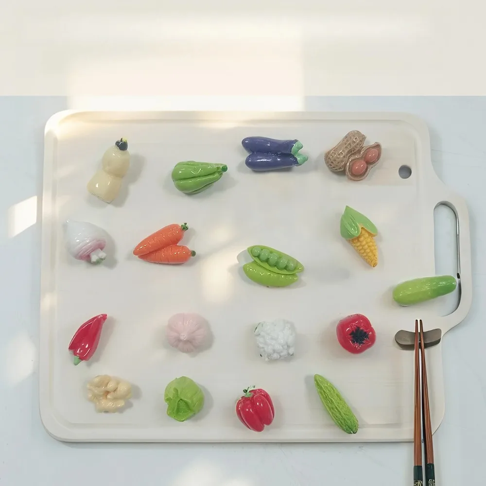 Garlic Mini Simulation Vegetable Model Resin Accessory for Dollhouse Diy Hairpin Handmade Decoration Ornament Home Accessories